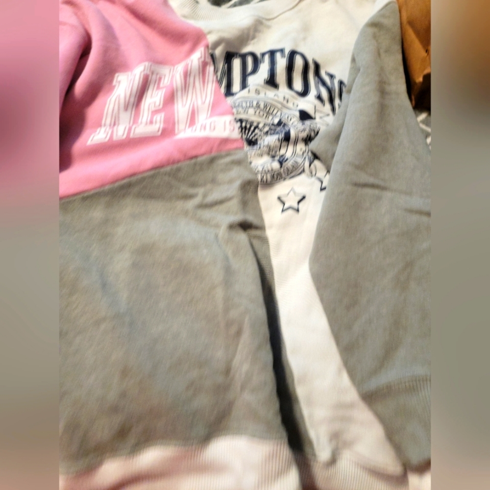 Hollister sweatshirt